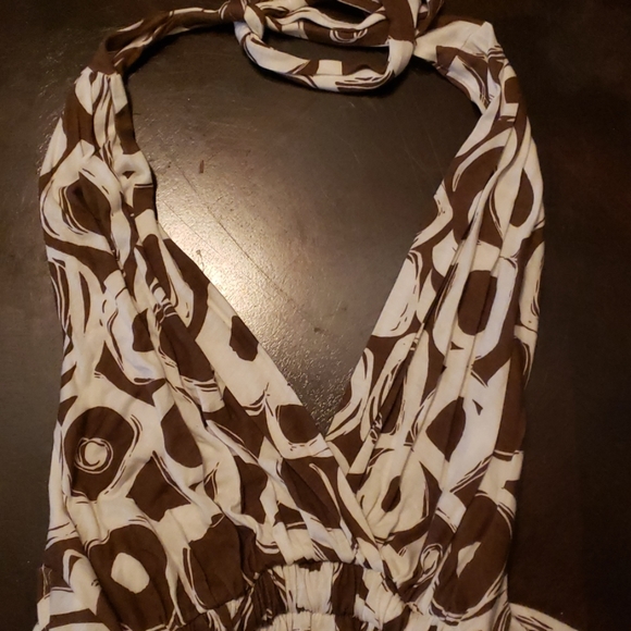 Halter top - Picture 3 of 7